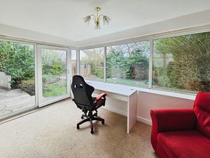 Photo 11- click for photo gallery